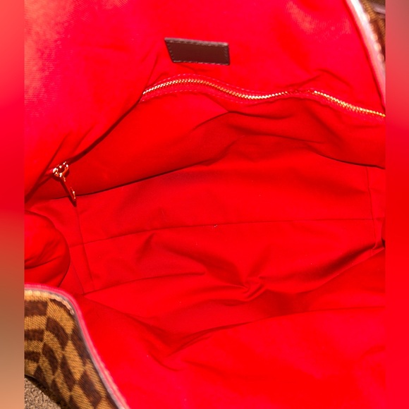 Authentic Louis Vuitton Graceful MM - Picture 9 of 16